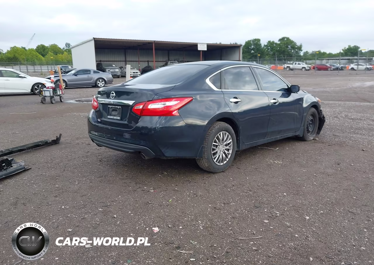 2016 Nissan Altima 2.5 S VIN:1N4AL3AP1GC144910 - 4