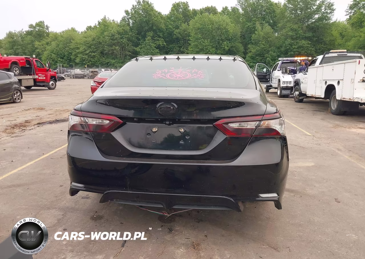 2018 Toyota Camry Se VIN:4T1B11HK3JU594302 - 15