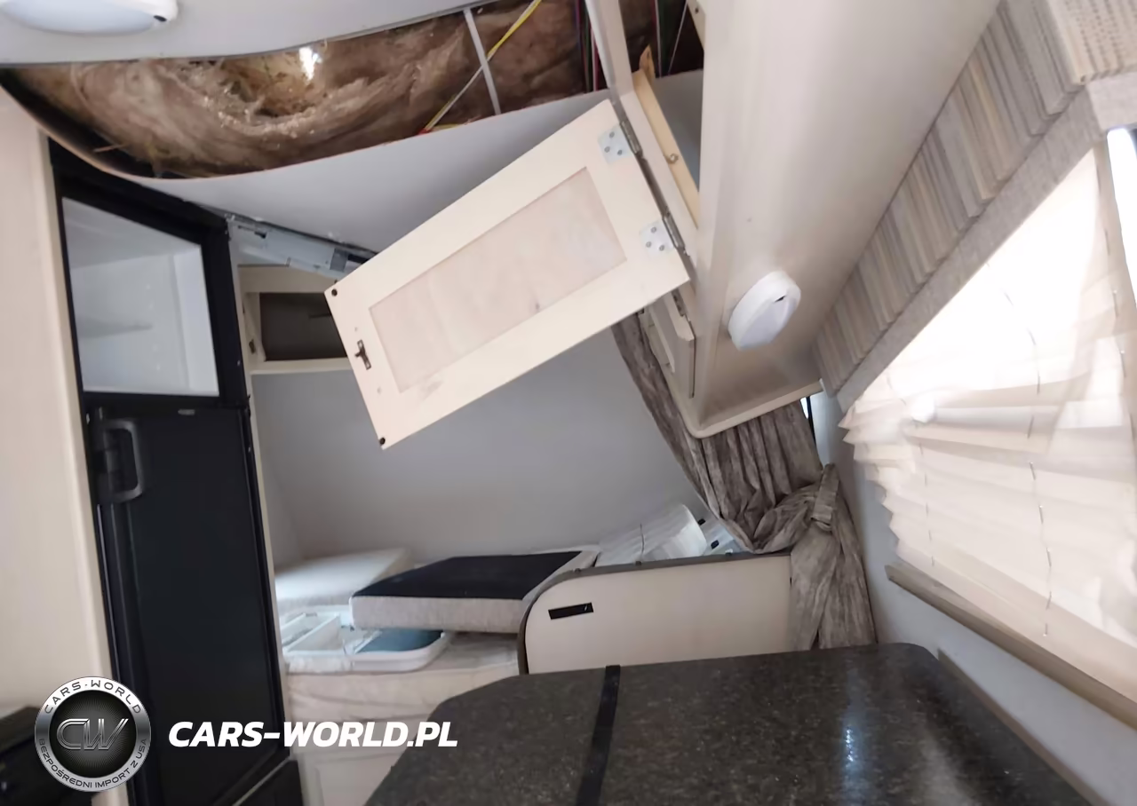 2019 Winnebago Other VIN:54CTM2F26K3044284 - 5