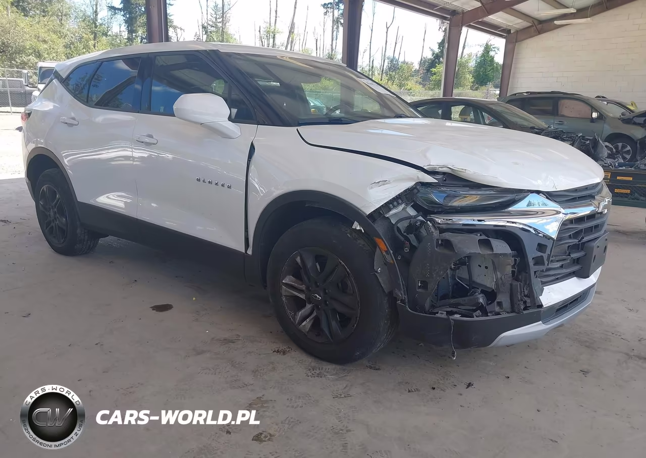 2020 Chevrolet Blazer Awd 2Lt – zdjęcie 1 z 17