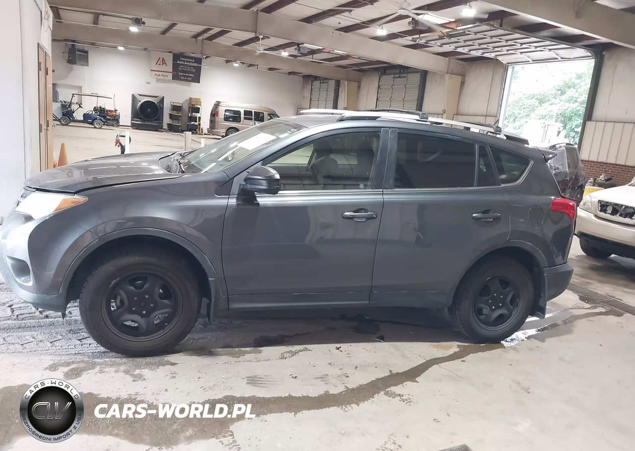 2015 Toyota Rav4 Le VIN:JTMBFREV2FD122571 - 14