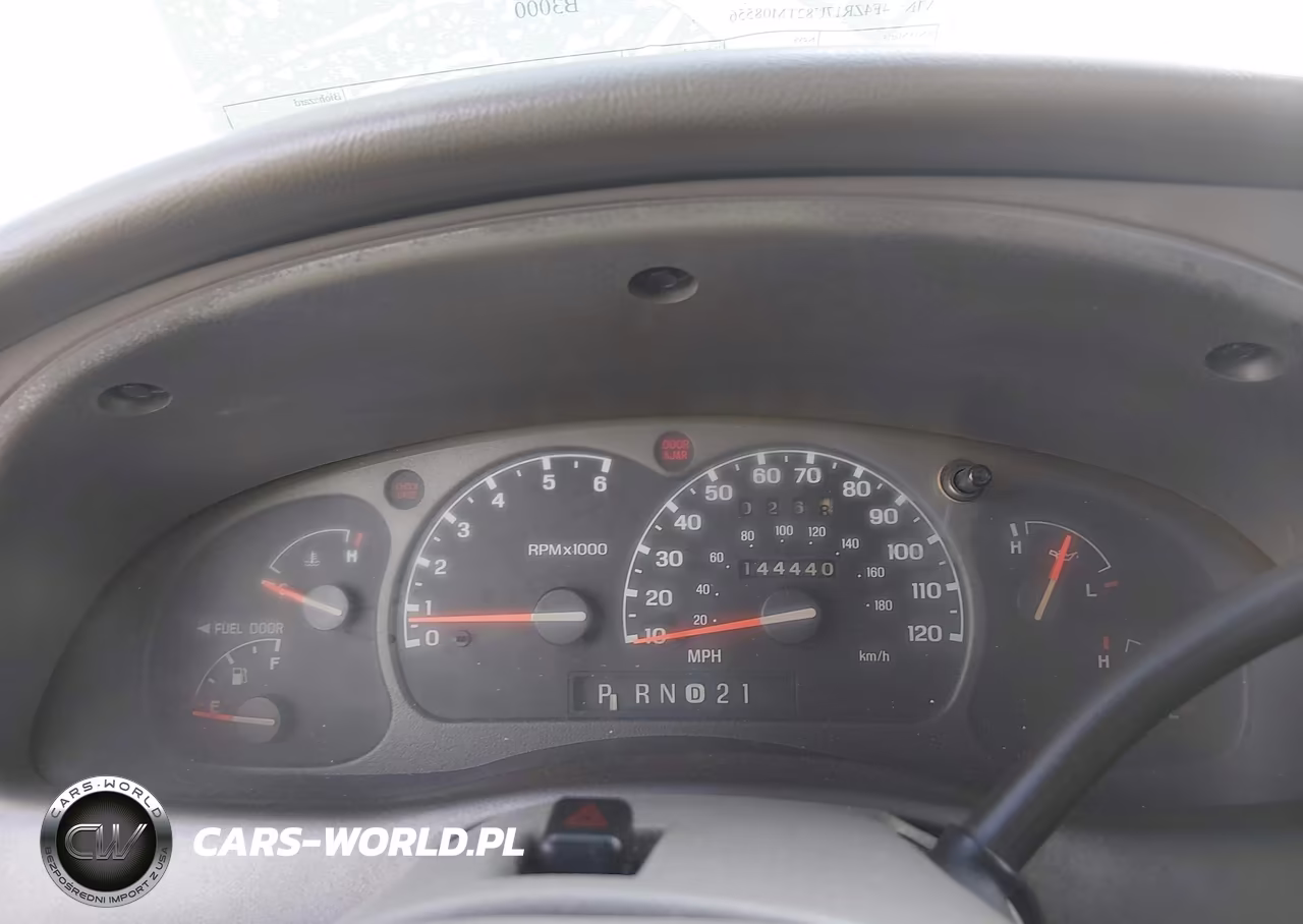 2002 Mazda B3000 VIN:4F4ZR17U82TM08556 - 7