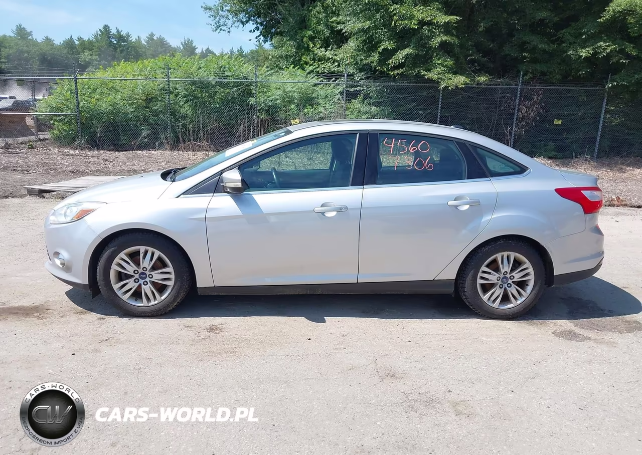 2012 Ford Focus Sel VIN:1FAHP3H2XCL374064 - 12