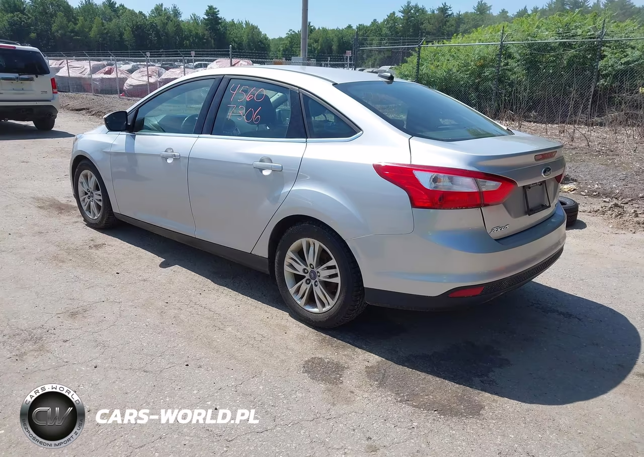 2012 Ford Focus Sel VIN:1FAHP3H2XCL374064 - 3