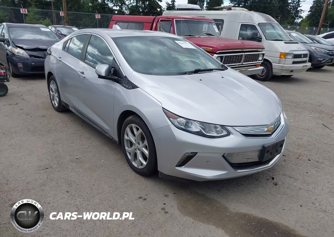 2018 Chevrolet Volt Premier – zdjęcie 1 z 17