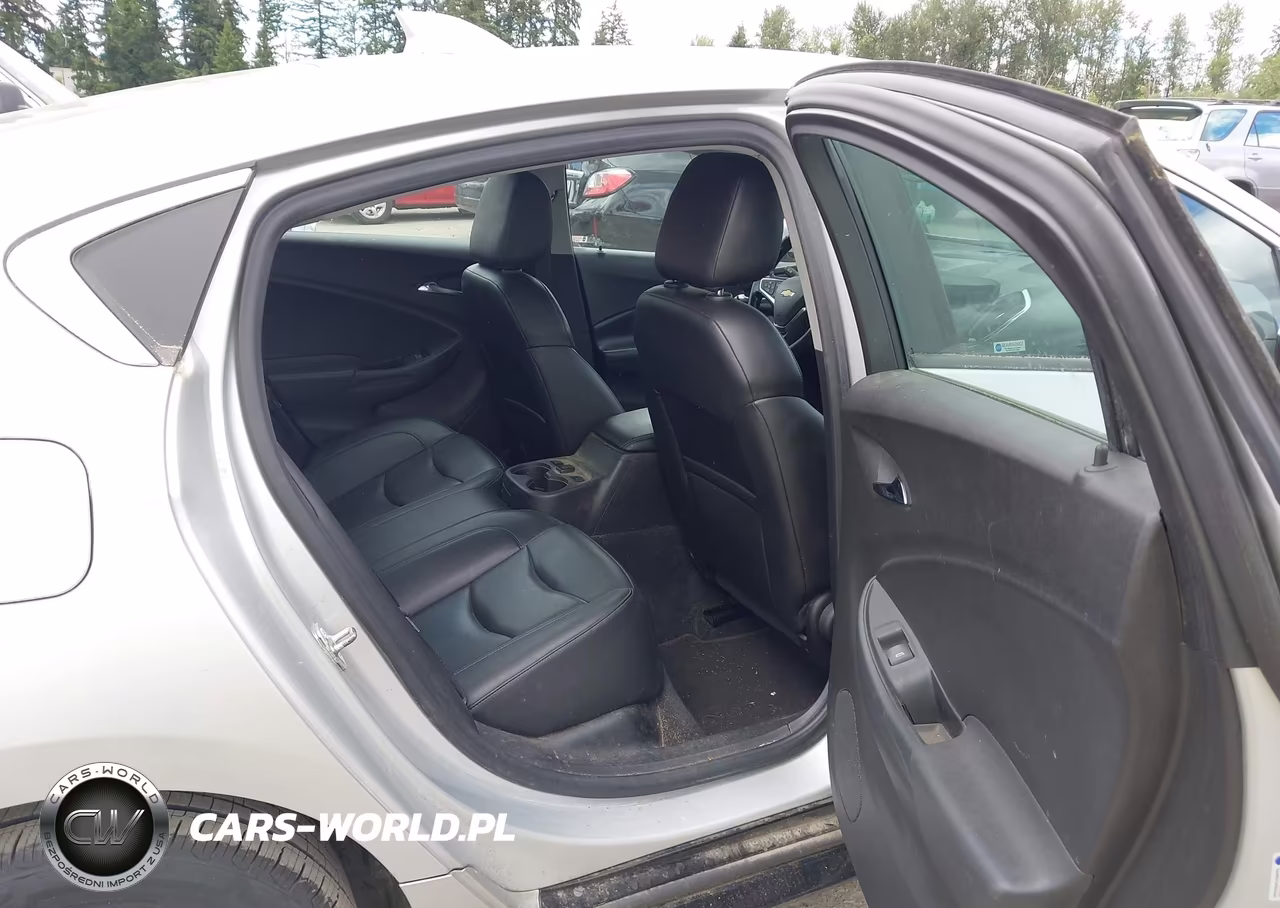2018 Chevrolet Volt Premier VIN:1G1RB6S50JU122454 - 8