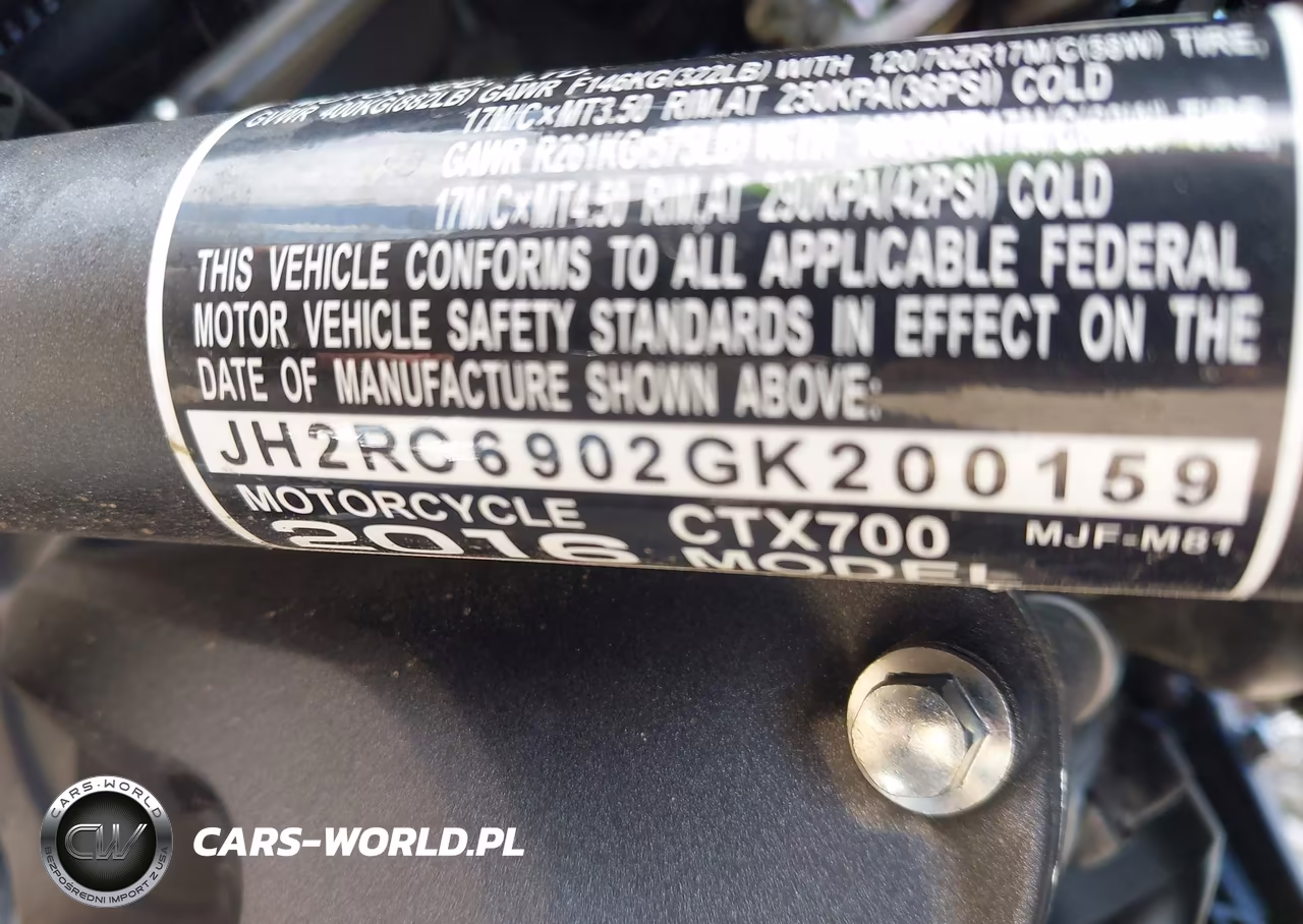 2016 Honda Ctx700 VIN:JH2RC6902GK200159 - 10