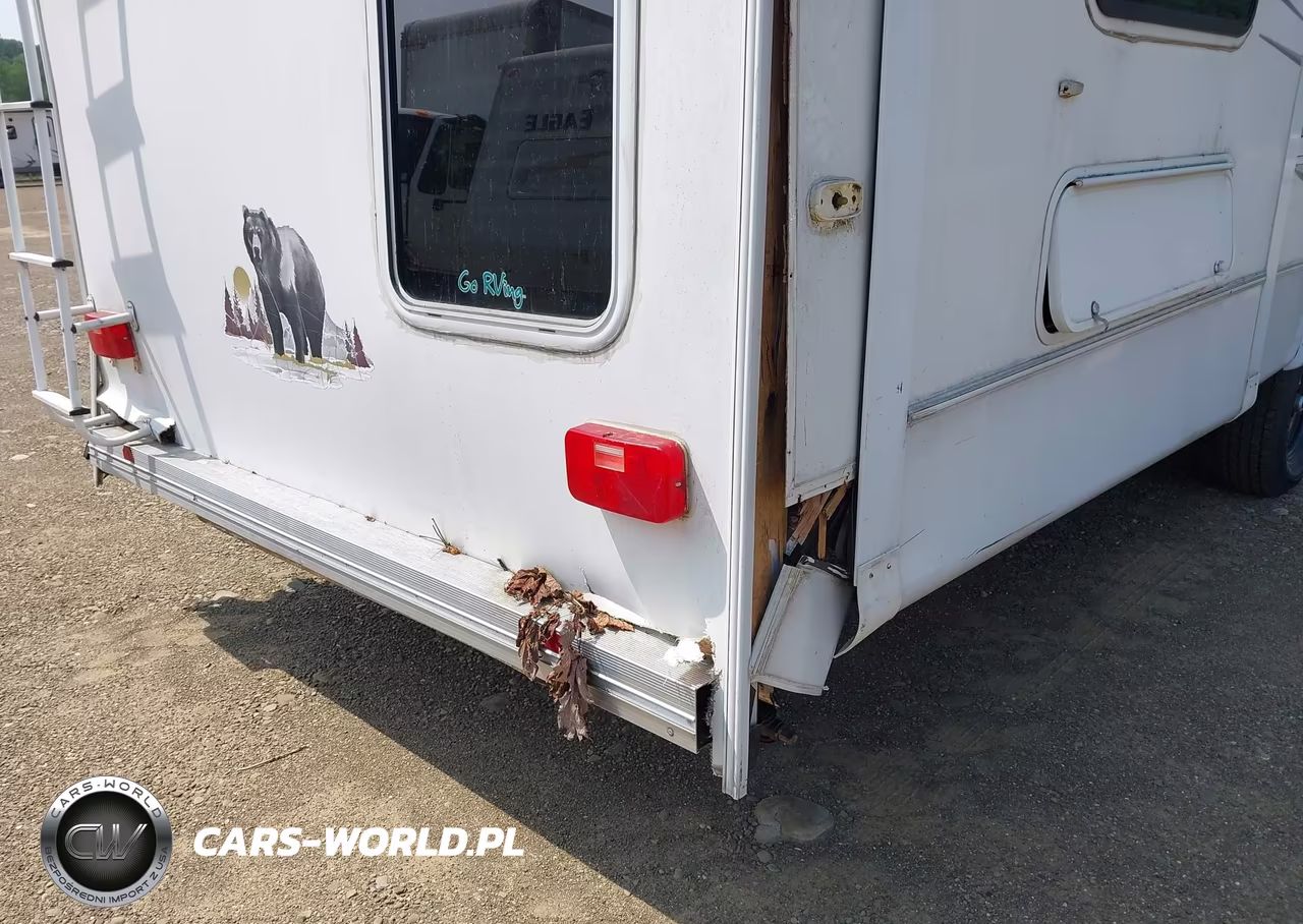 2006 Cedar Creek Silverback VIN:4X4FCRJ286P196253 - 13