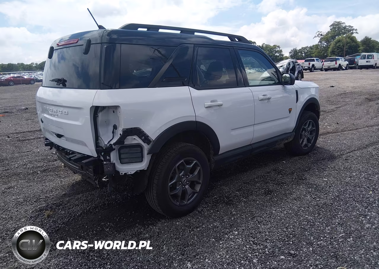 2024 Ford Bronco Sport Badlands VIN:3FMCR9D94RRE30476 - 4