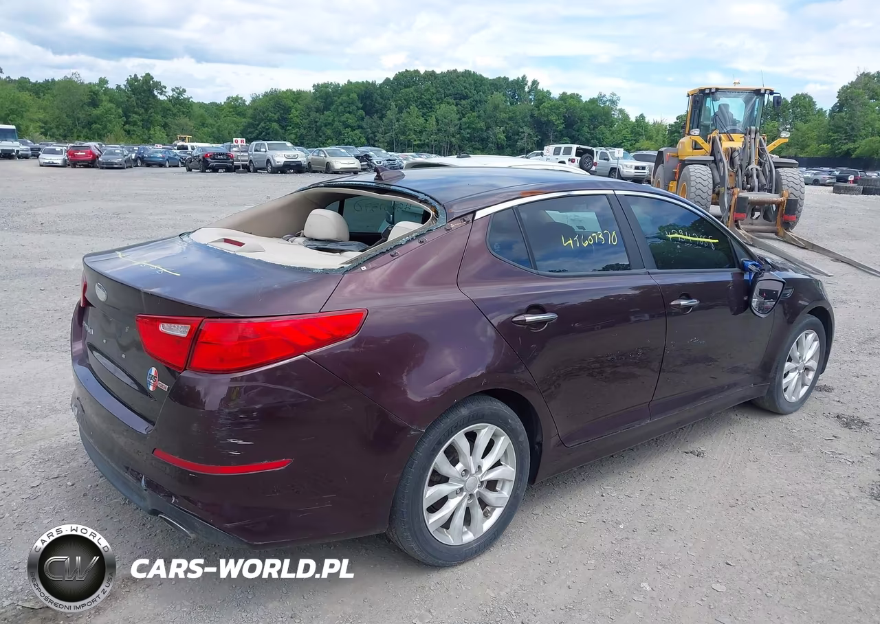 2014 Kia Optima Lx VIN:5XXGM4A75EG302864 - 4