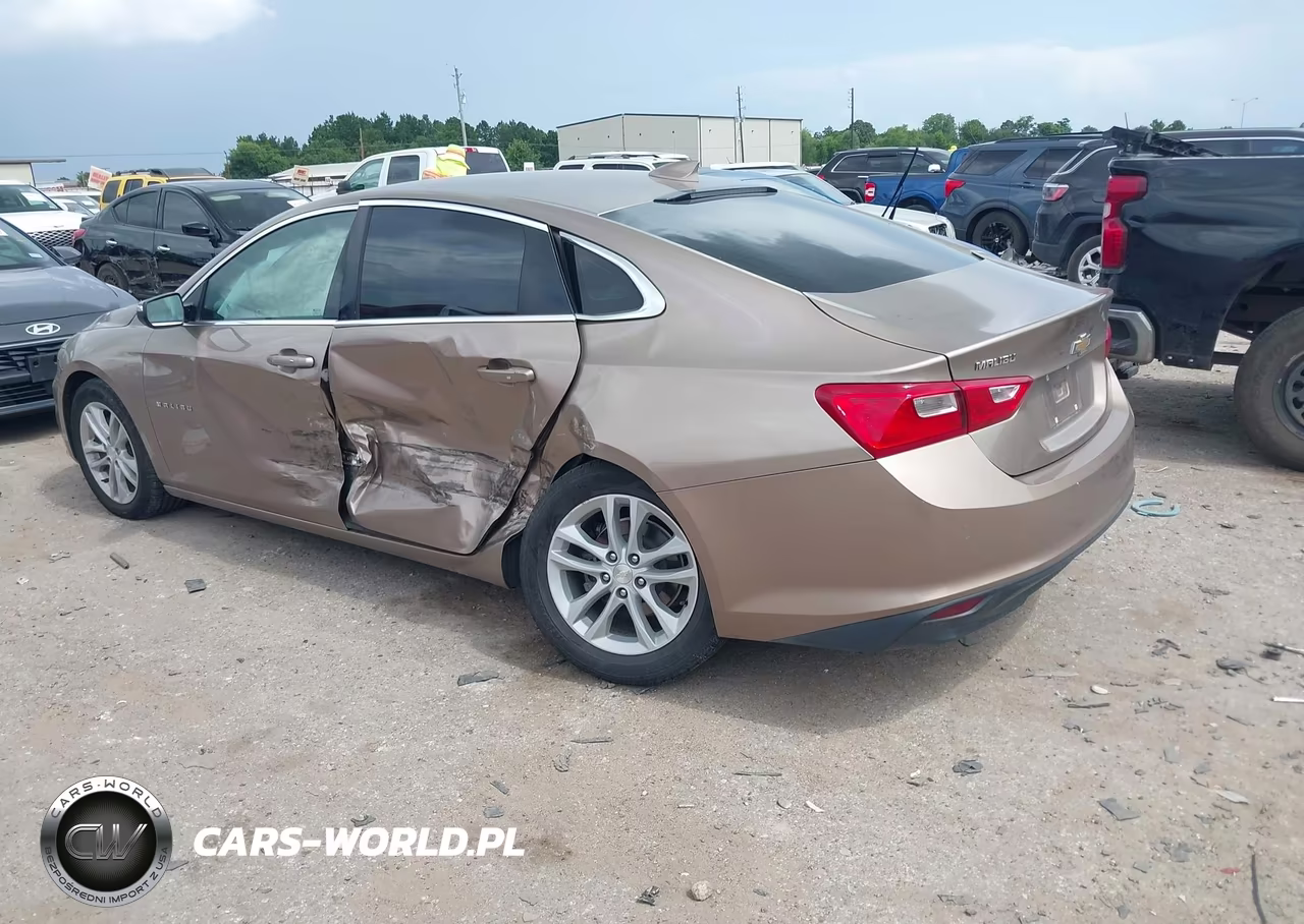 2018 Chevrolet Malibu Lt VIN:1G1ZD5ST0JF209083 - 3