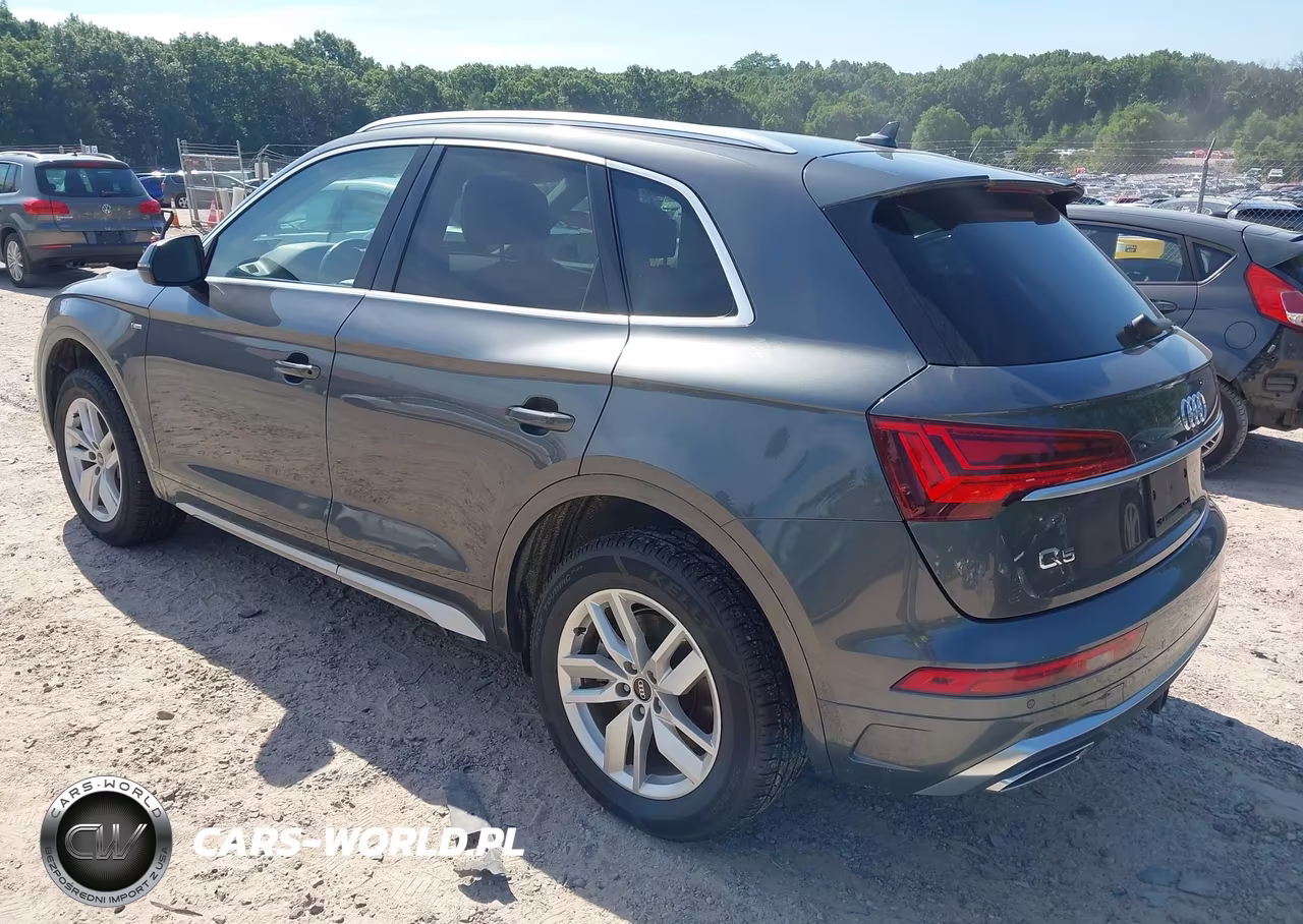 2022 Audi Q5 Premium 45 Tfsi S Line Quattro S Tronic VIN:WA1GAAFY5N2103371 - 3