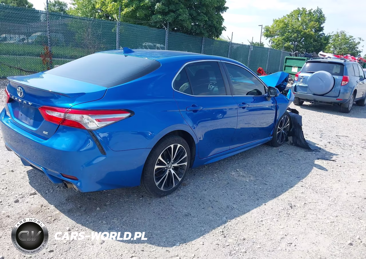 2019 Toyota Camry Se VIN:4T1B11HK7KU162085 - 4