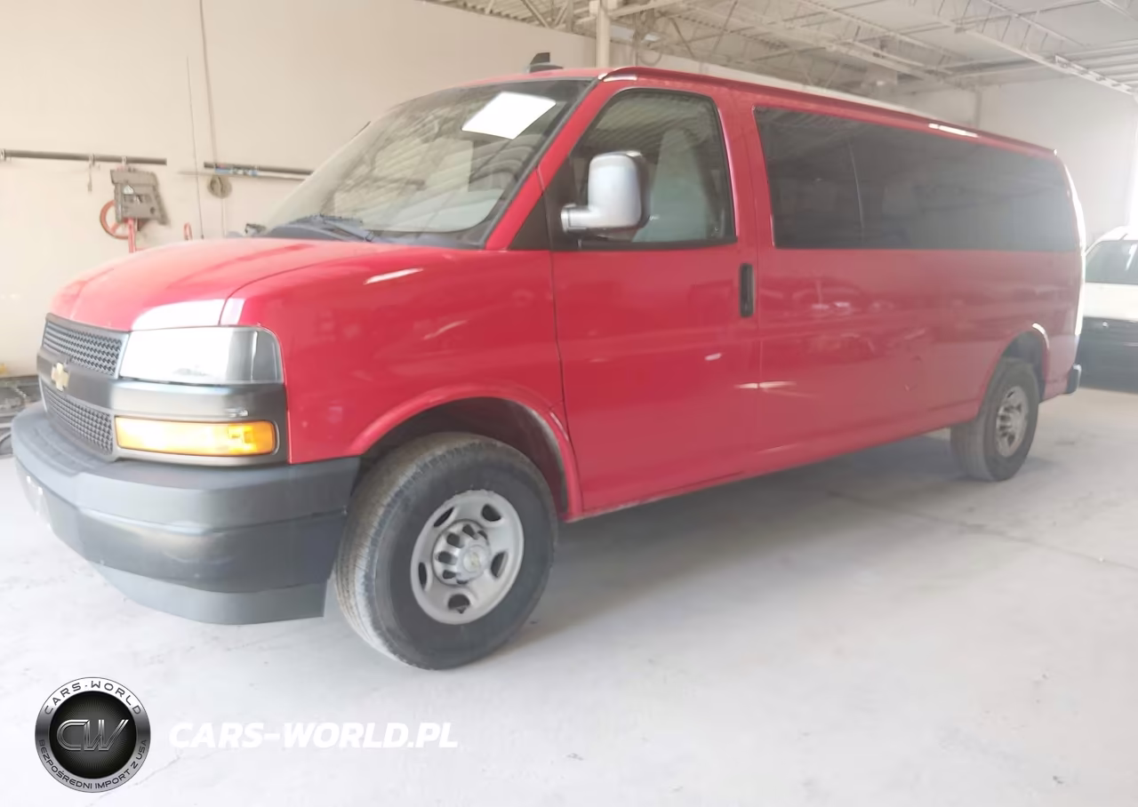 2020 Chevrolet Express Passenger Rwd 3500 Extended Wheelbase Ls VIN:1GAZGNFP5L1256033 - 2