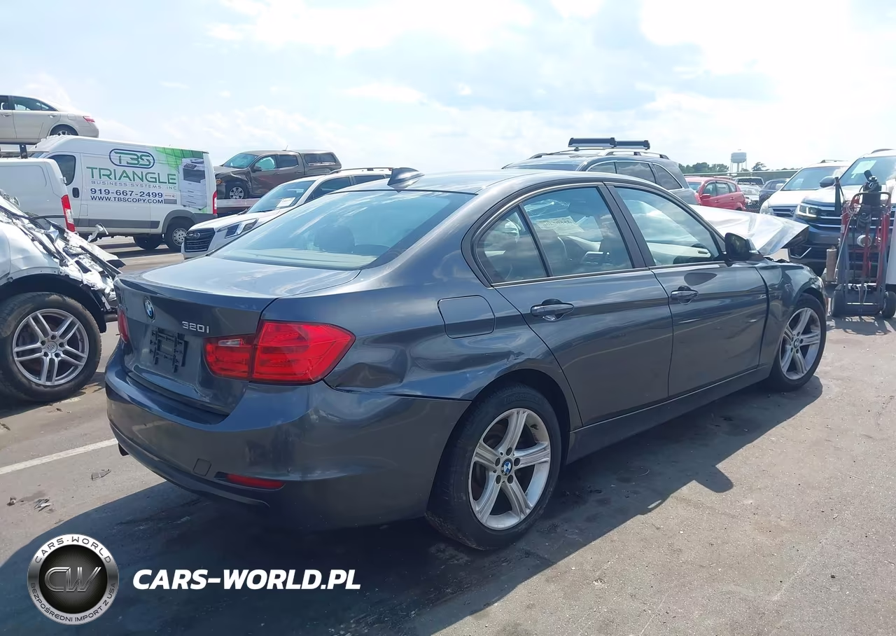 2014 BMW 320I xDrive VIN:WBA3C3G53ENS69933 - 4