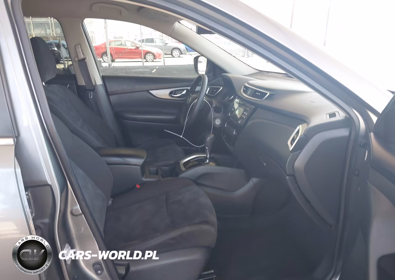 2015 Nissan Rogue S VIN:KNMAT2MT4FP551804 - 5