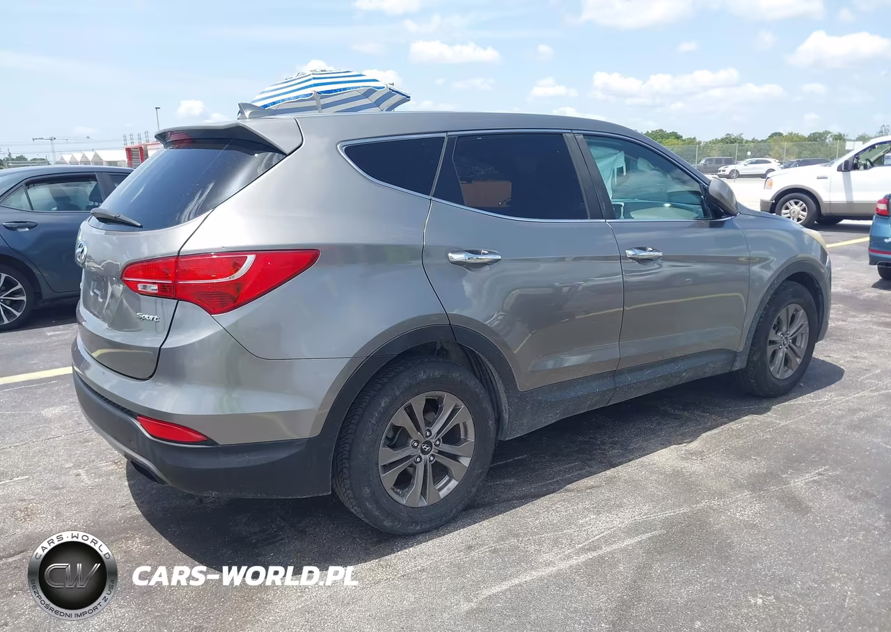 2016 Hyundai Santa Fe Sport 2.4L VIN:5XYZT3LB4GG343783 - 4