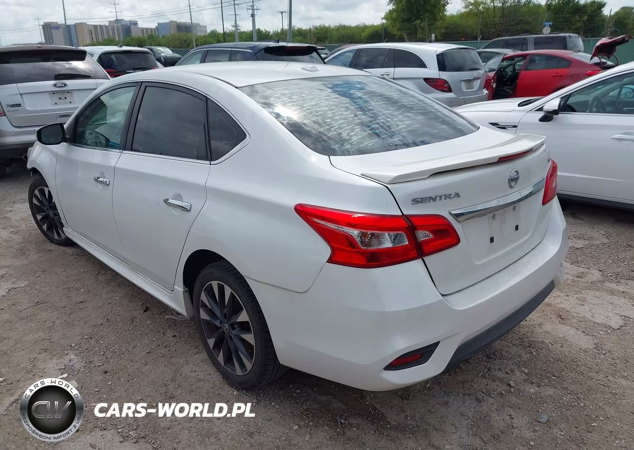 2016 Nissan Sentra Sr VIN:3N1AB7AP7GY320440 - 3