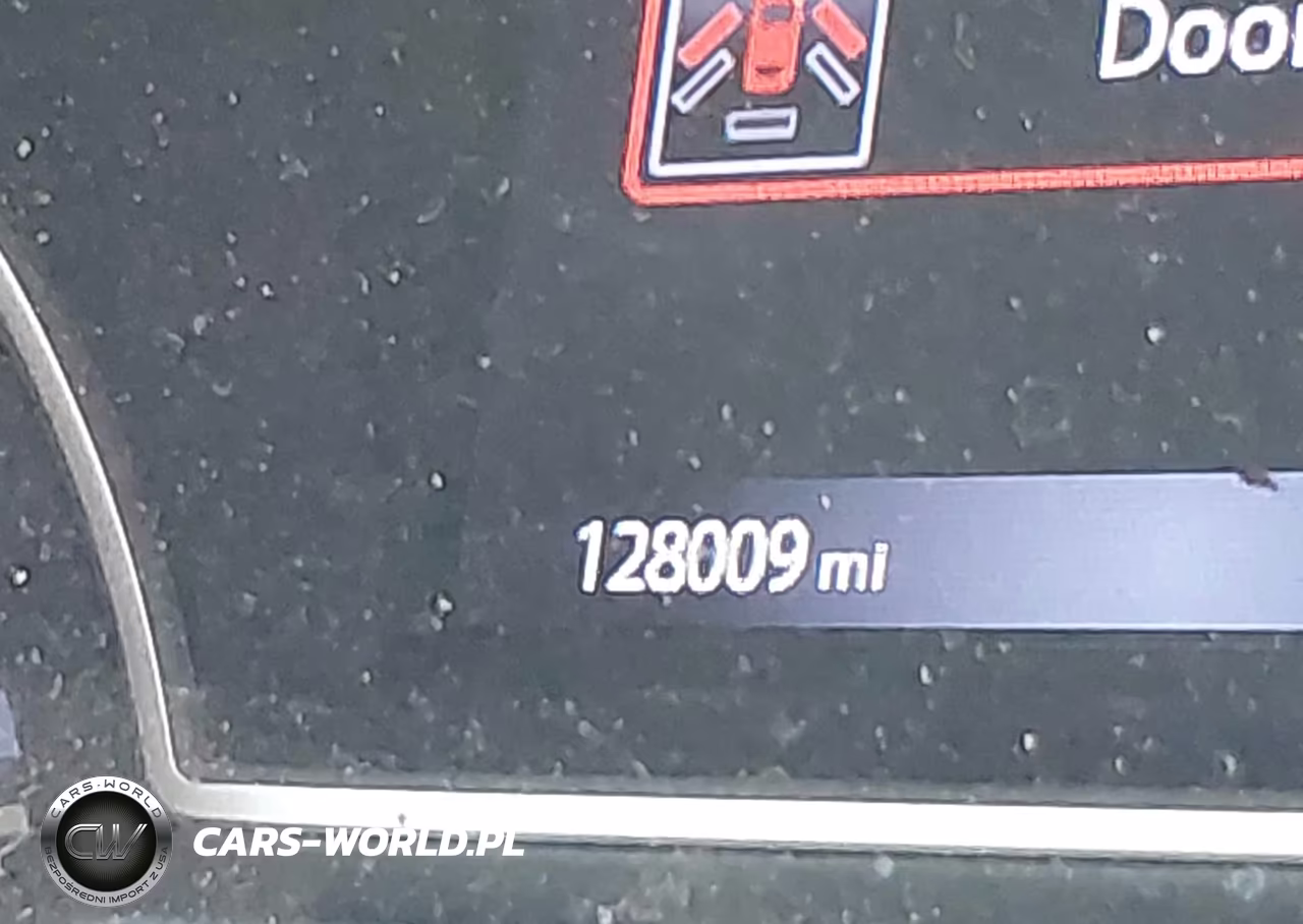 2018 Nissan Pathfinder Sv VIN:5N1DR2MN3JC610091 - 16