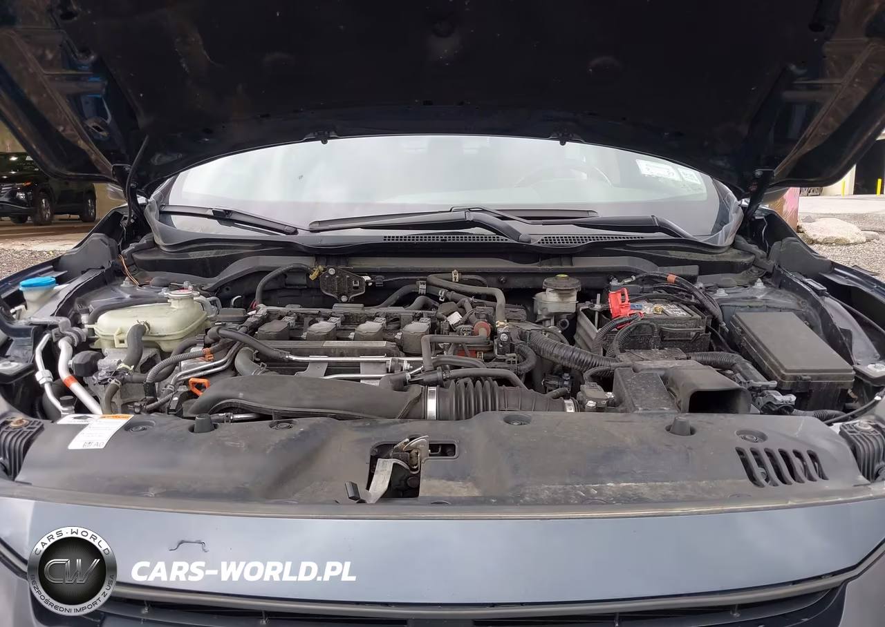 2020 Honda Civic Touring VIN:19XFC1F92LE205649 - 10