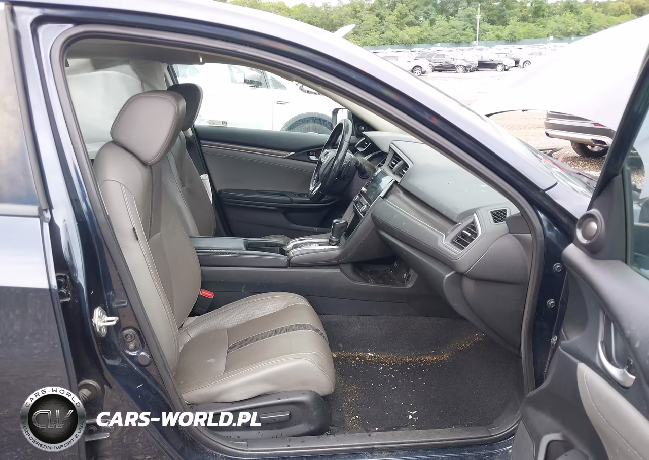 2020 Honda Civic Touring VIN:19XFC1F92LE205649 - 5