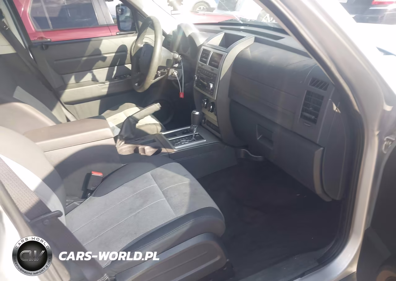 2008 Dodge Nitro Sxt VIN:1D8GU28K78W168345 - 5