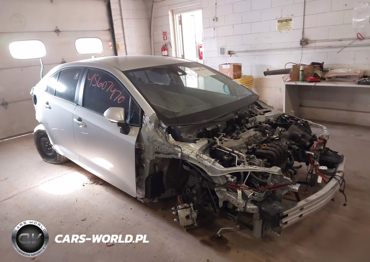 2022 Toyota Corolla Le – zdjęcie 1 z 15