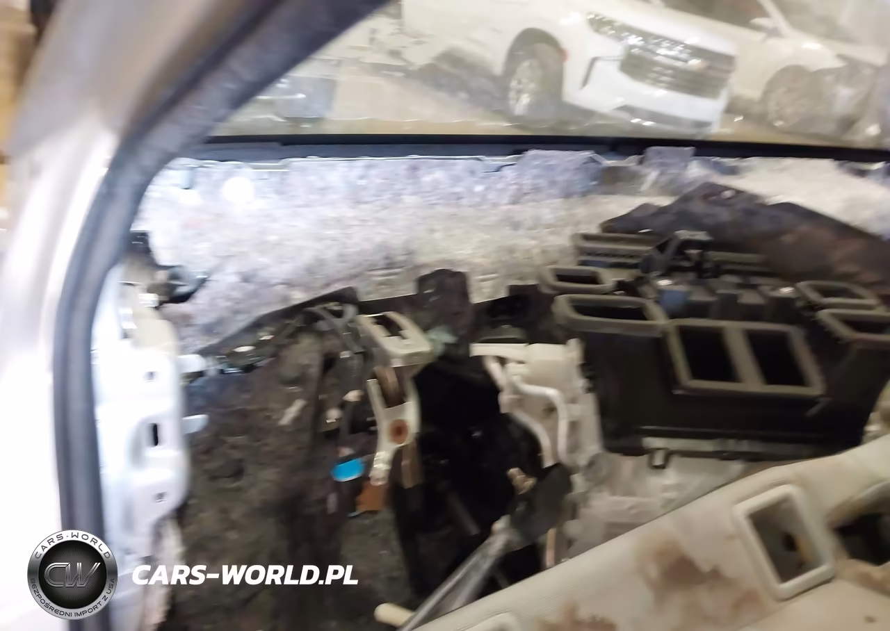 2022 Toyota Corolla Le VIN:JTDEPMAE9N3012642 - 14