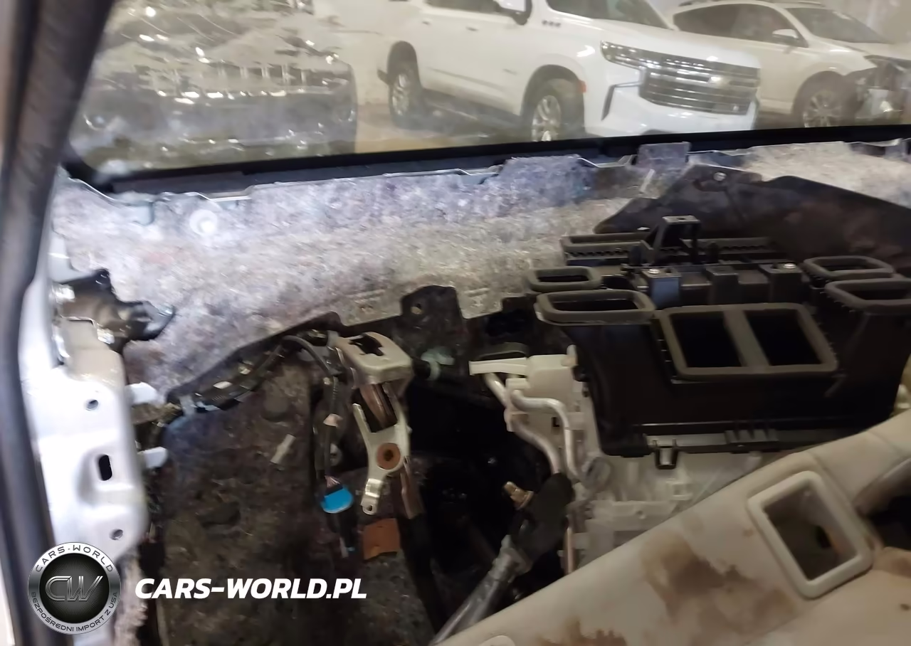 2022 Toyota Corolla Le VIN:JTDEPMAE9N3012642 - 7