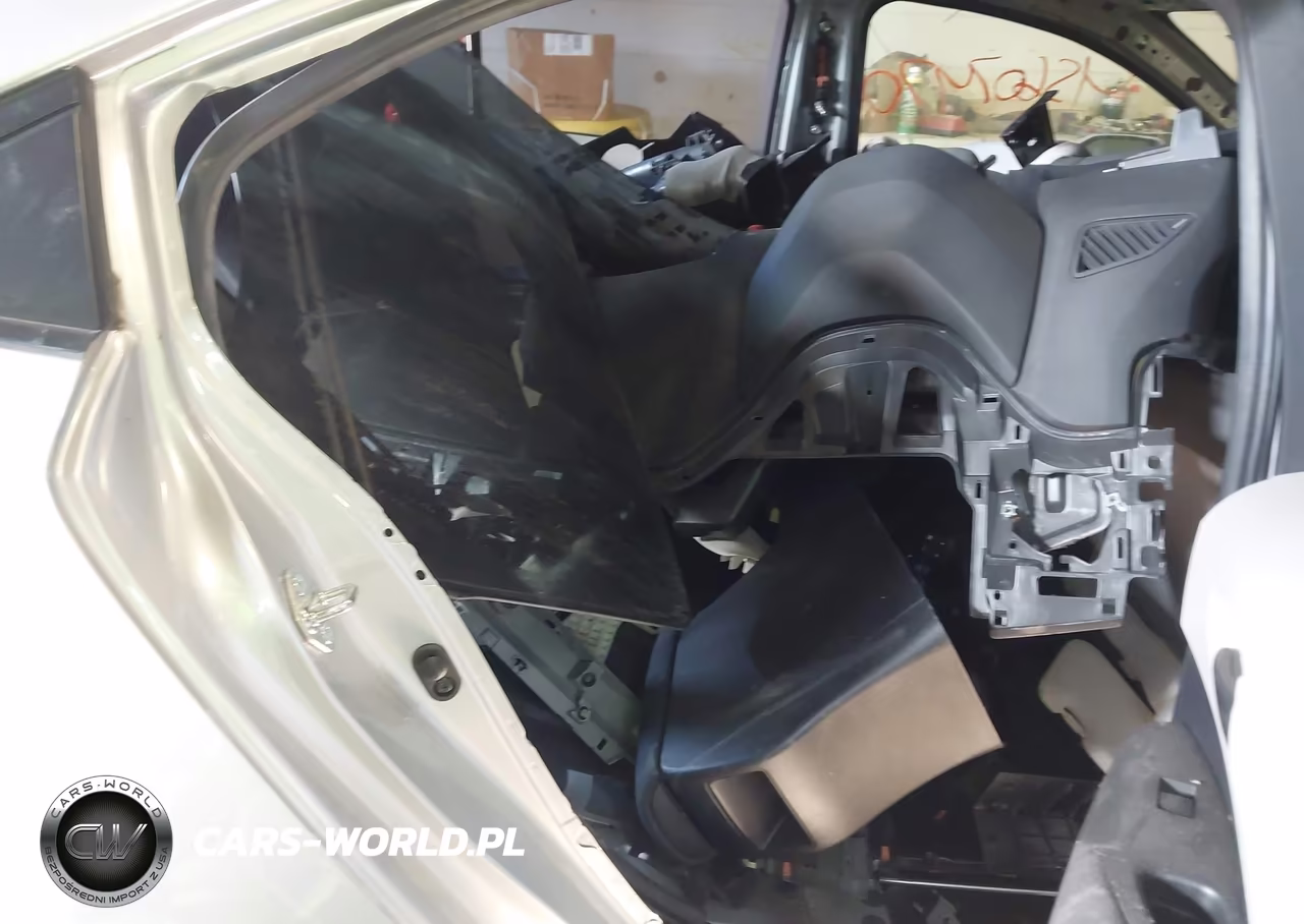 2022 Toyota Corolla Le VIN:JTDEPMAE9N3012642 - 8