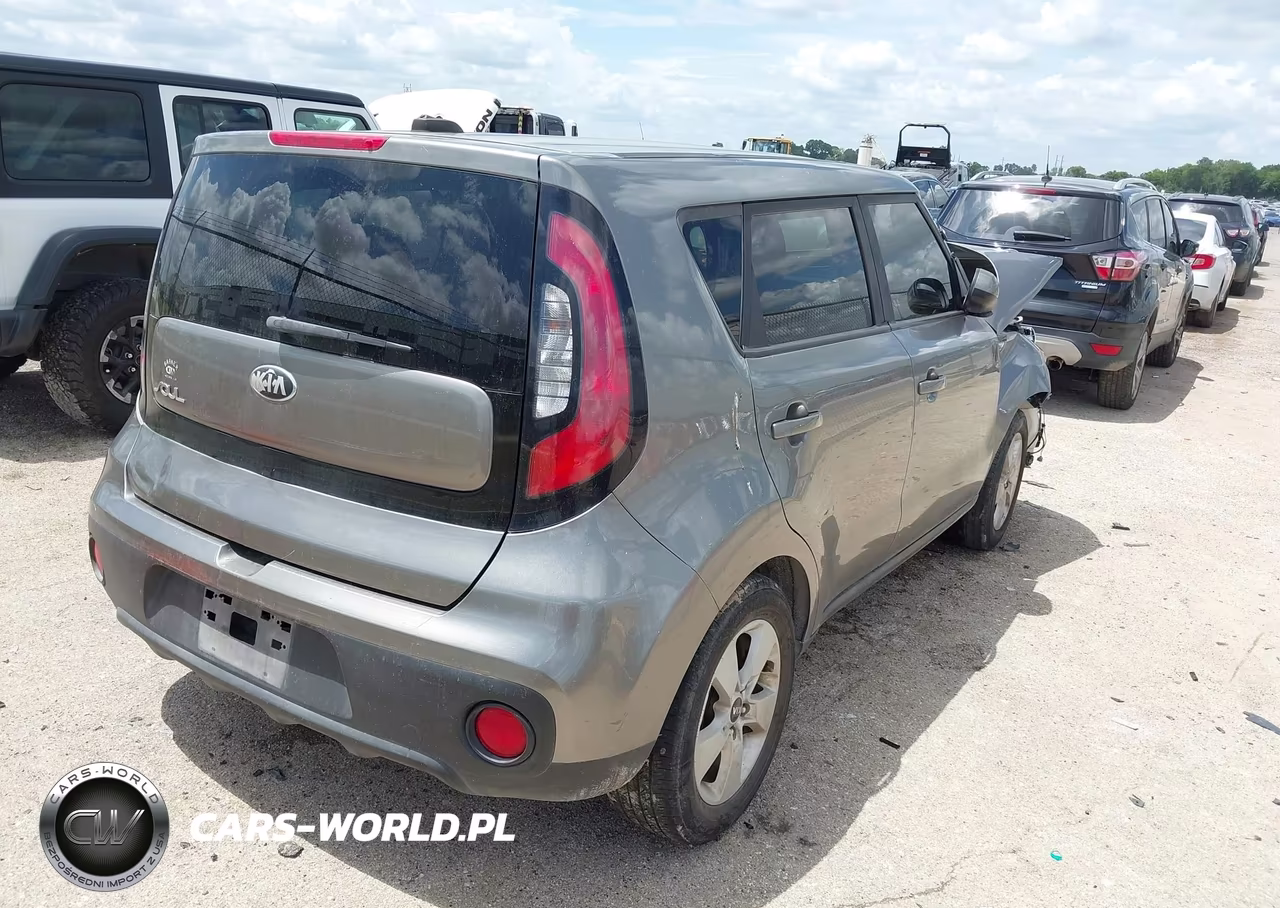 2017 Kia Soul VIN:KNDJN2A24H7474022 - 4