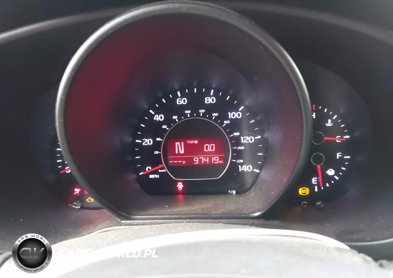 2017 Kia Soul VIN:KNDJN2A24H7474022 - 7