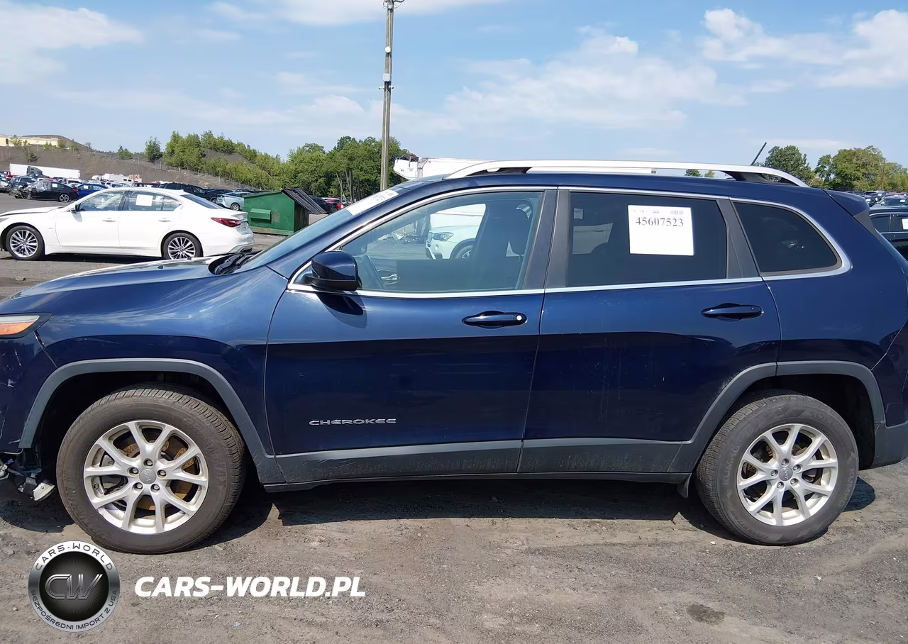 2016 Jeep Cherokee Latitude VIN:1C4PJLCB2GW274981 - 14