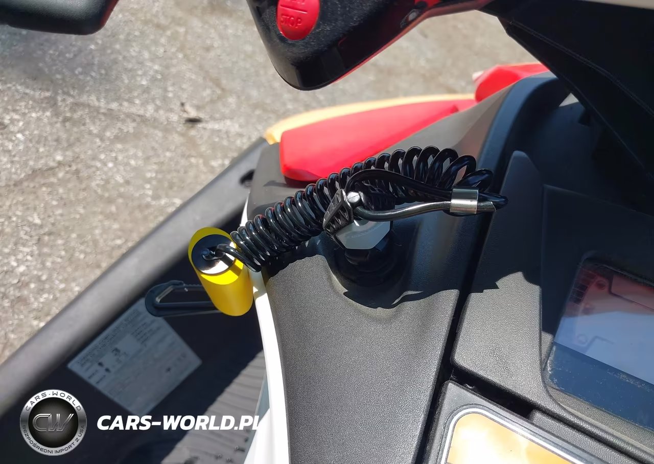 2026 Seadoo Spark VIN:YDV05881H526 - 11