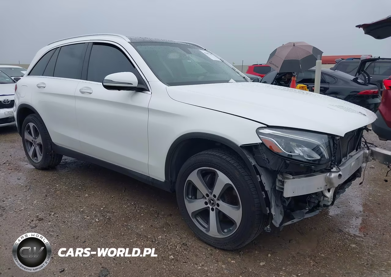 2018 Mercedes-Benz Glc 300 4Matic – zdjęcie 1 z 16
