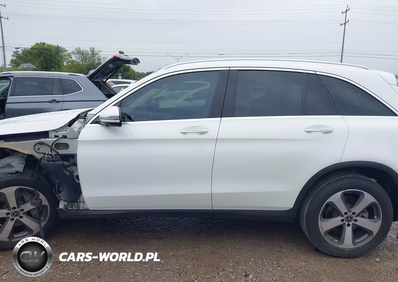 2018 Mercedes-Benz Glc 300 4Matic VIN:WDC0G4KB9JV108360 - 14
