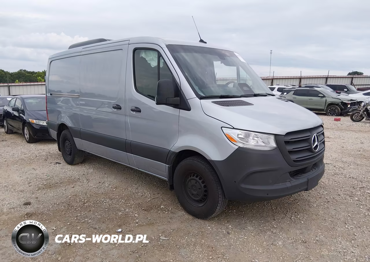 2025 Mercedes-Benz Sprinter 2500 Standard Roof 4-Cyl Diesel