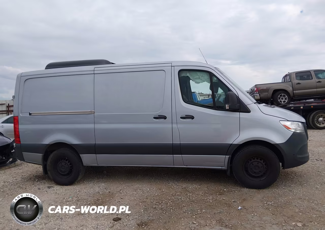 2025 Mercedes-Benz Sprinter 2500 Standard Roof 4-Cyl Diesel VIN:W1Y4KBHY3ST204466 - 13