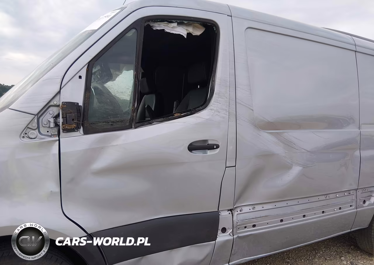 2025 Mercedes-Benz Sprinter 2500 Standard Roof 4-Cyl Diesel VIN:W1Y4KBHY3ST204466 - 6