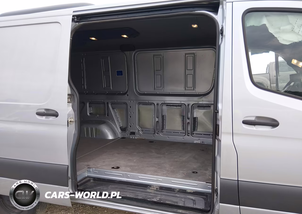 2025 Mercedes-Benz Sprinter 2500 Standard Roof 4-Cyl Diesel VIN:W1Y4KBHY3ST204466 - 8