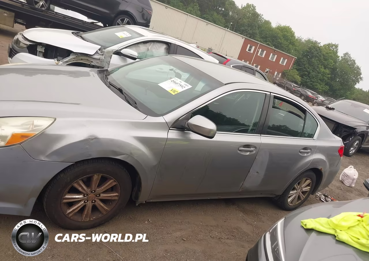 2011 Subaru Legacy 2.5I Premium VIN:4S3BMBC63B3245577 - 14