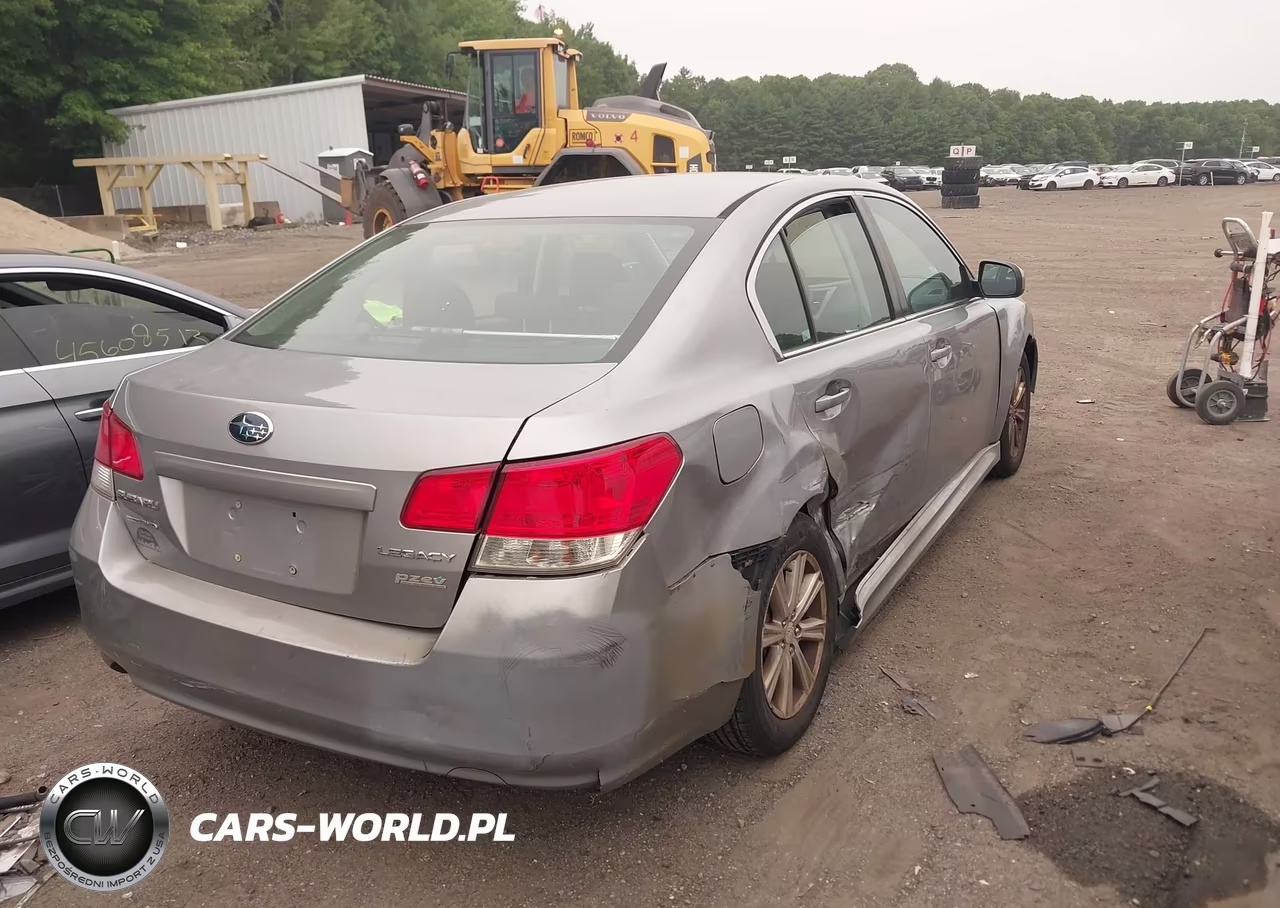 2011 Subaru Legacy 2.5I Premium VIN:4S3BMBC63B3245577 - 4
