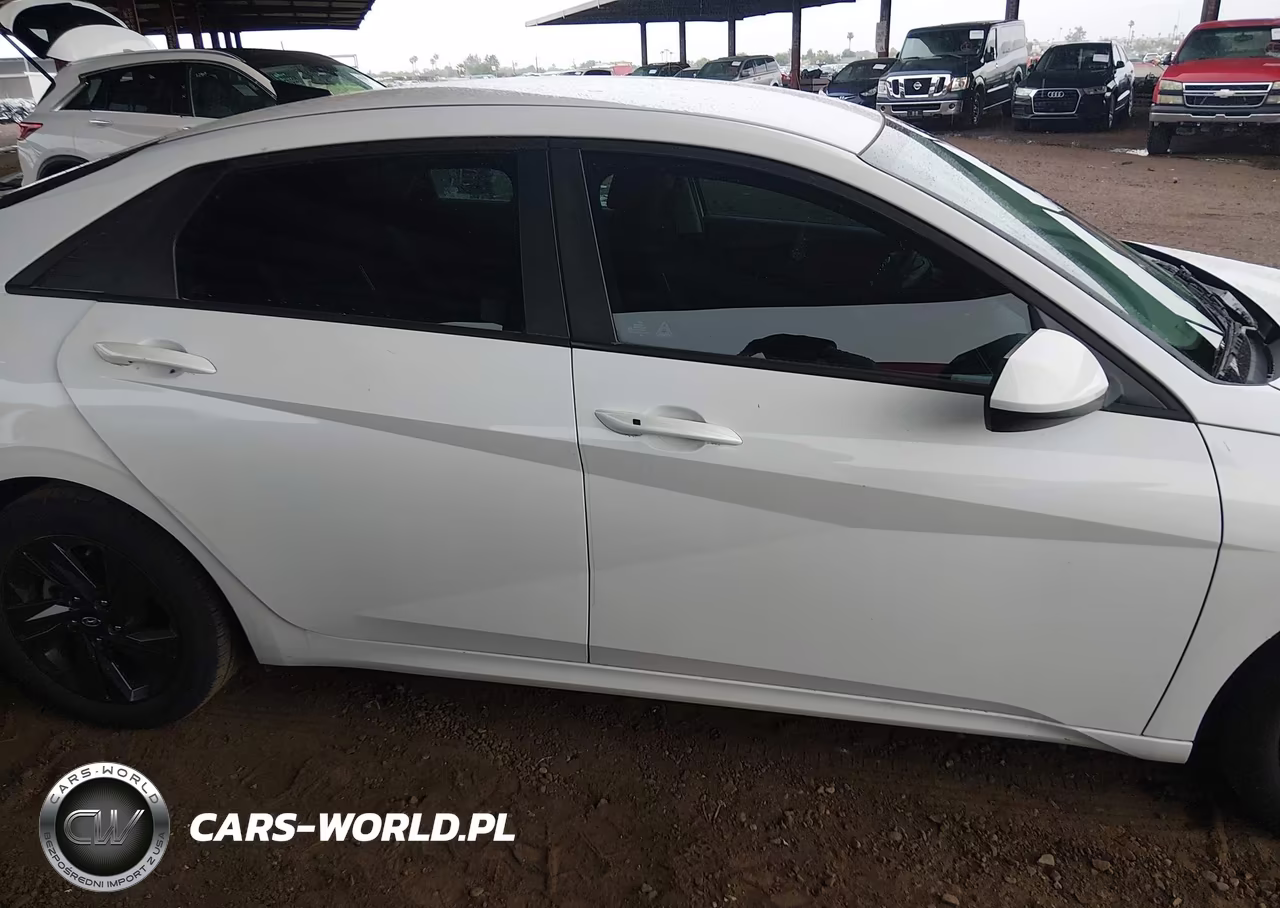 2021 Hyundai Elantra Sel VIN:5NPLM4AG2MH002457 - 13