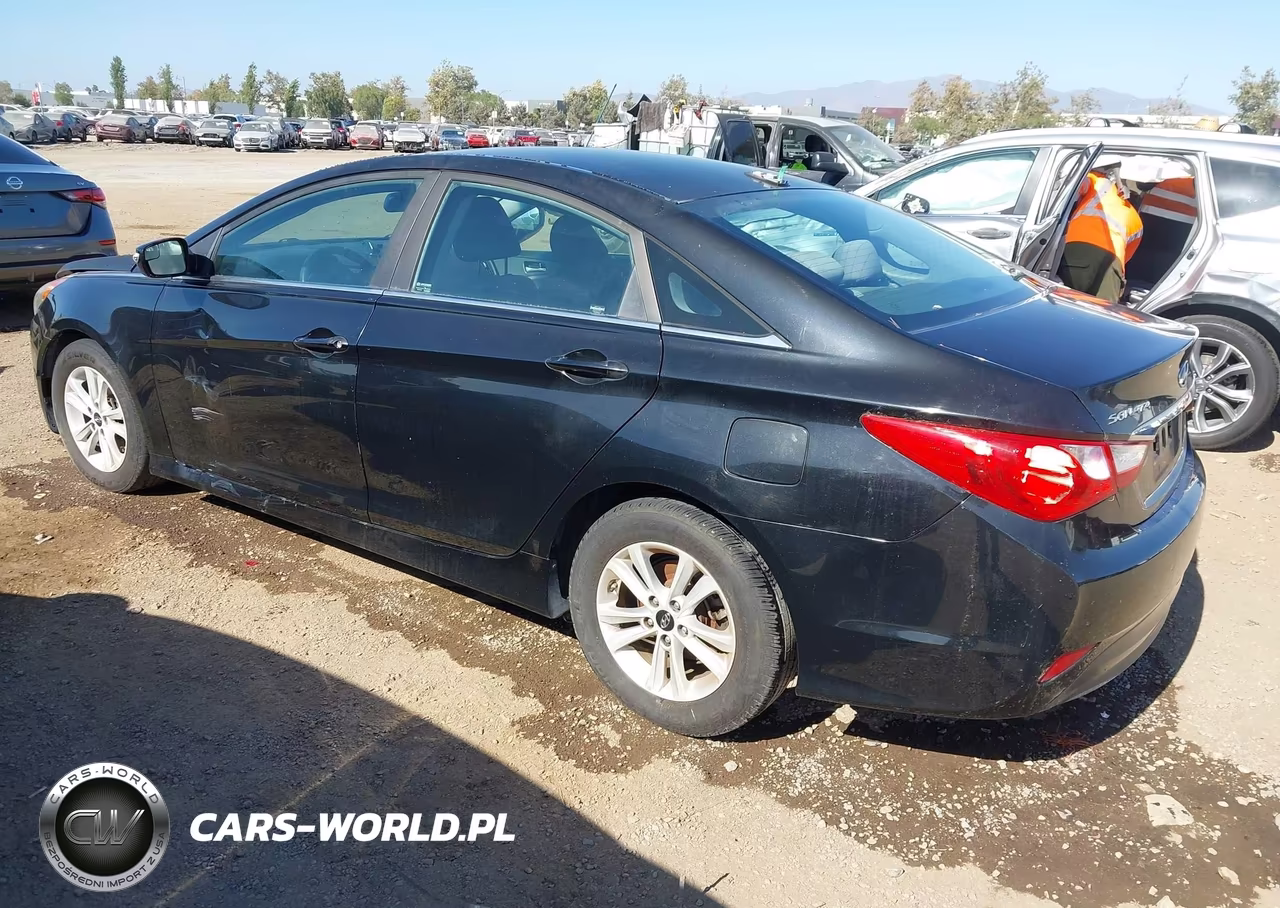 2014 Hyundai Sonata Gls VIN:5NPEB4AC2EH814211 - 3