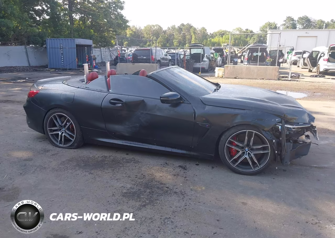 2023 BMW M8 Cabriolet Competition VIN:WBSDZ0C04PCM94352 - 14