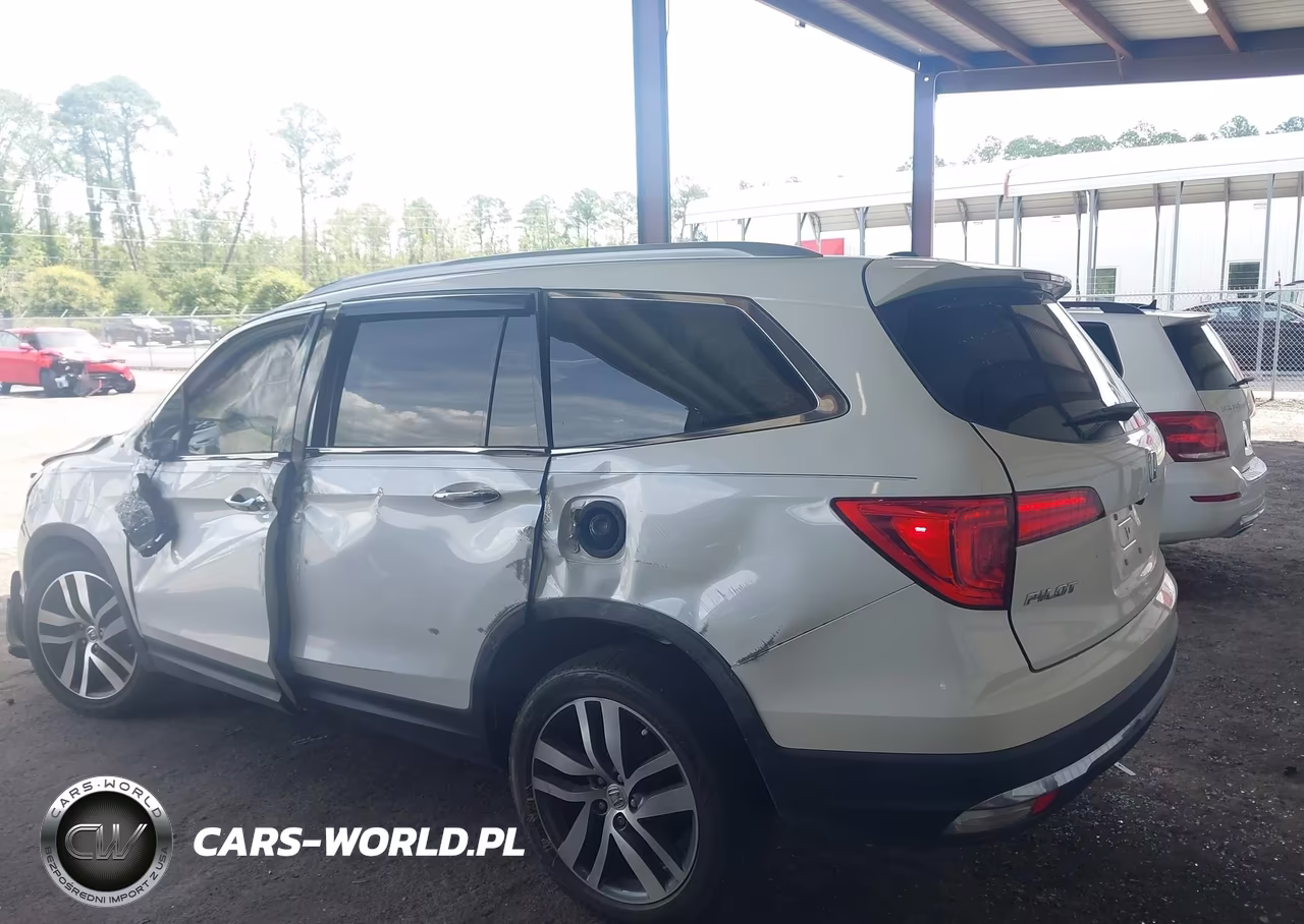 2017 Honda Pilot Touring VIN:5FNYF6H91HB046523 - 14