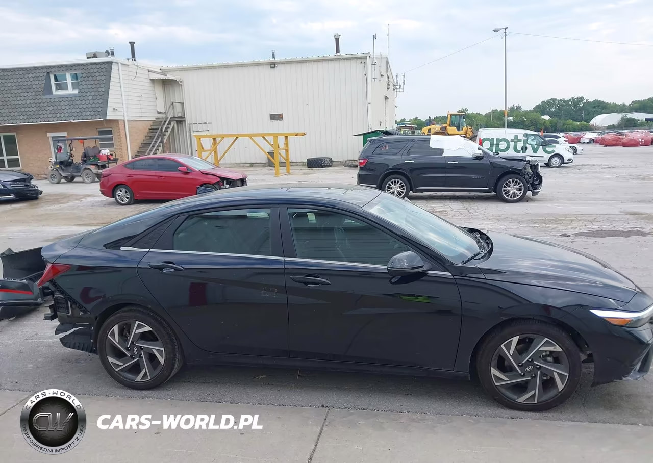 2025 Hyundai Elantra Limited VIN:KMHLP4DG8SU081635 - 14
