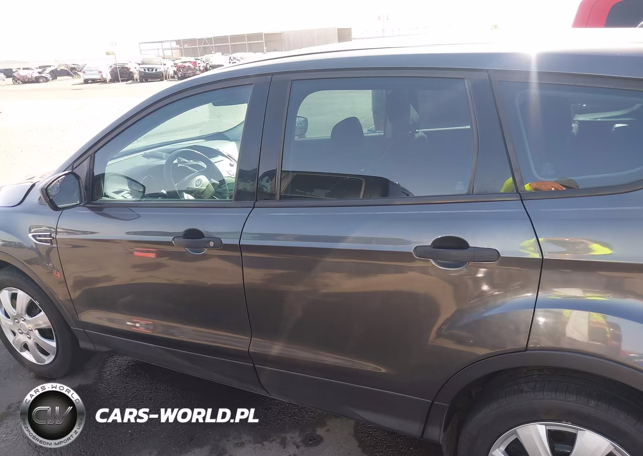 2018 Ford Escape S VIN:1FMCU0F75JUB86808 - 14