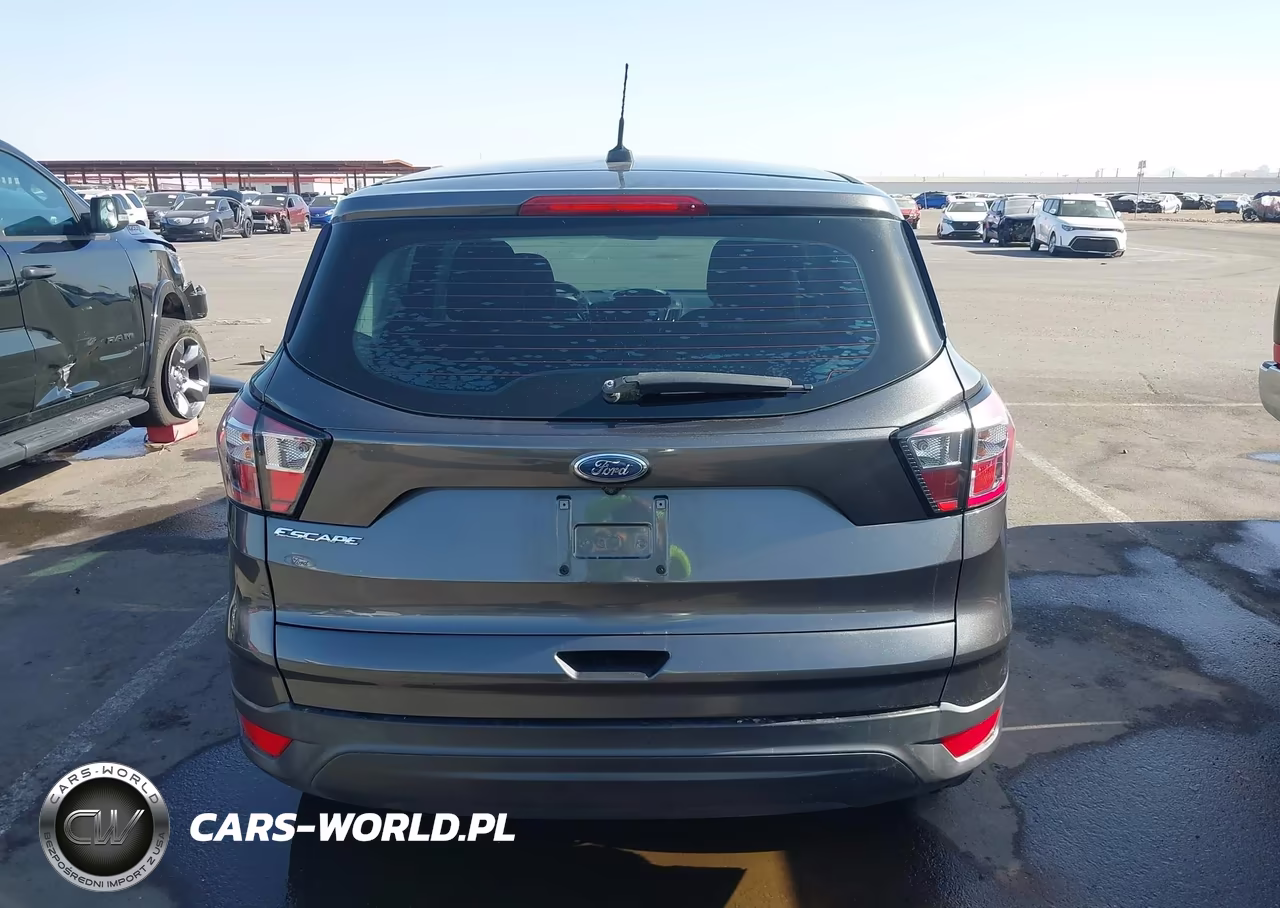 2018 Ford Escape S VIN:1FMCU0F75JUB86808 - 16