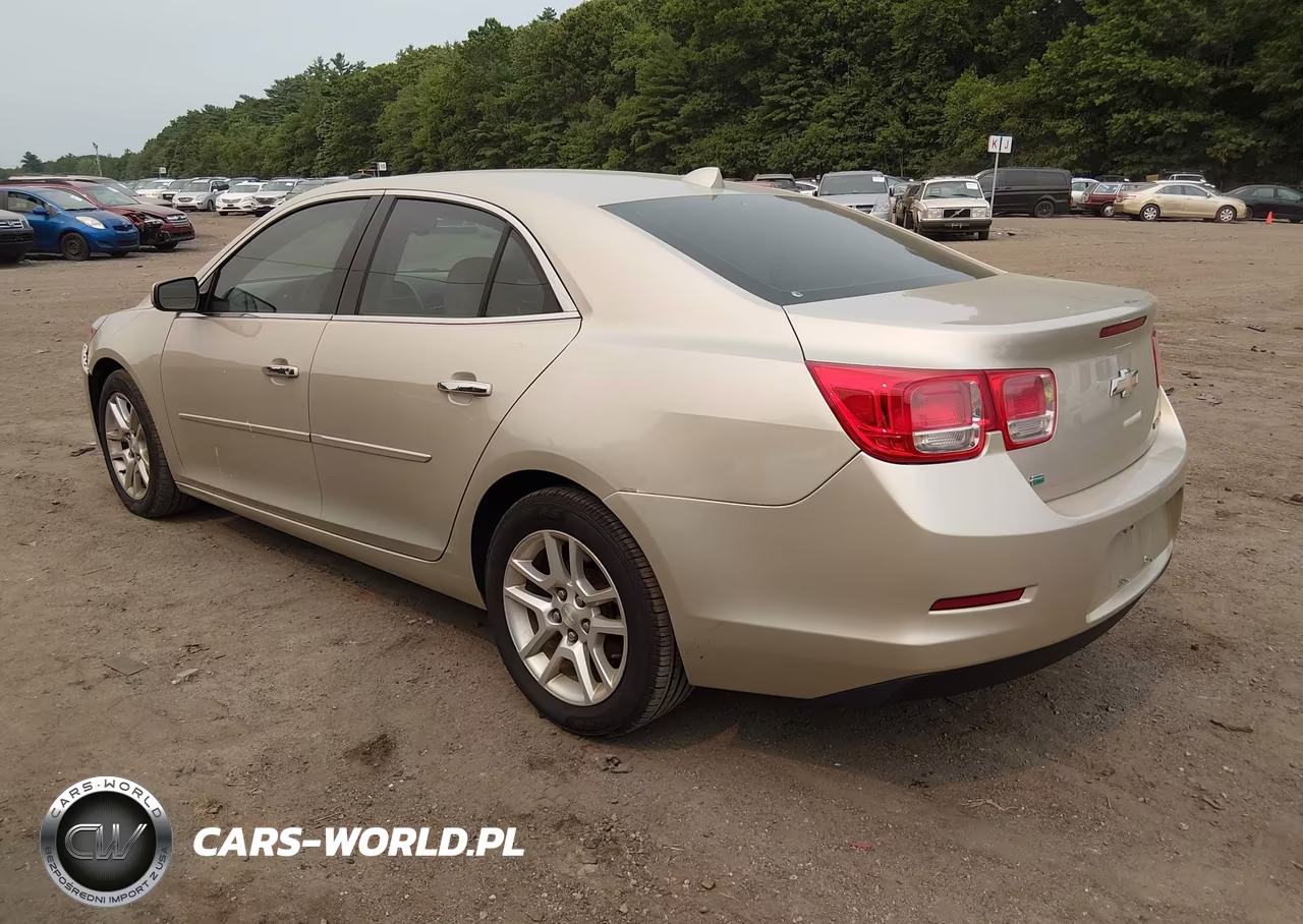 2014 Chevrolet Malibu 1Lt VIN:1G11C5SLXEF240976 - 3